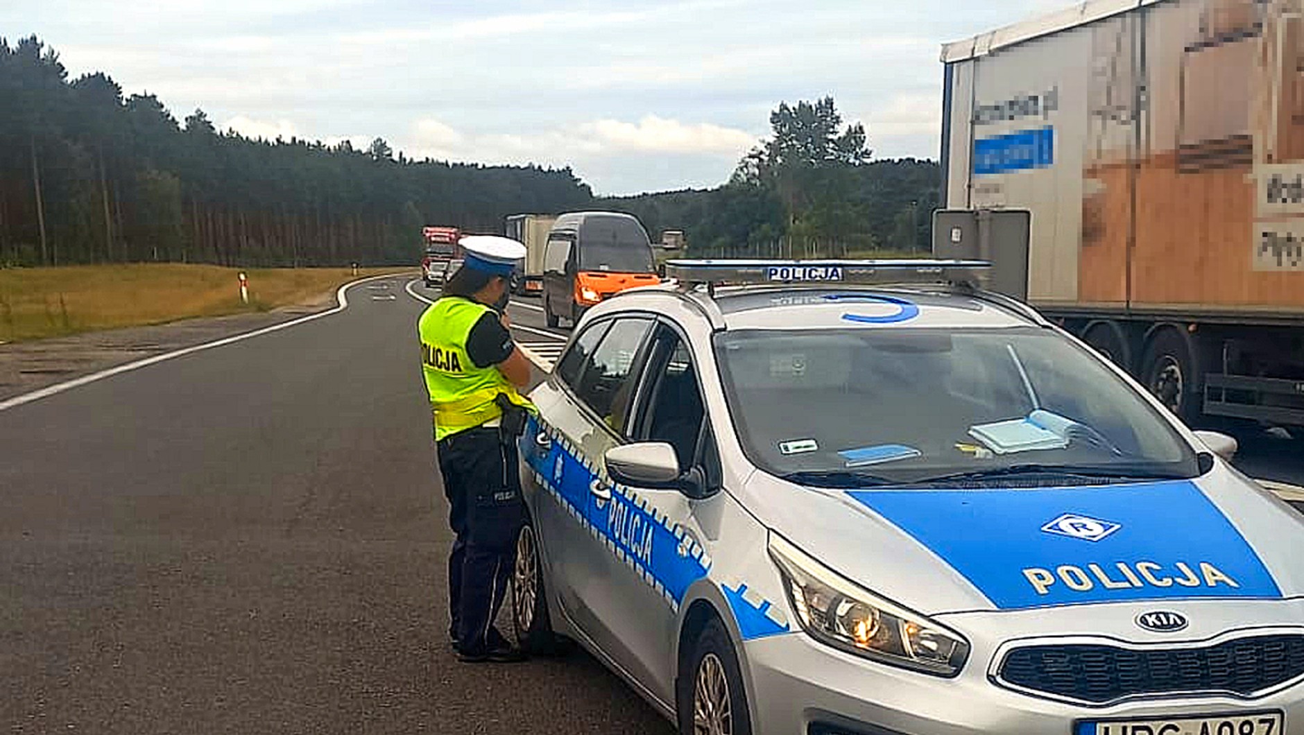 Policjanci prowadzili akcję w całym mieście. Przyczyna była jedna