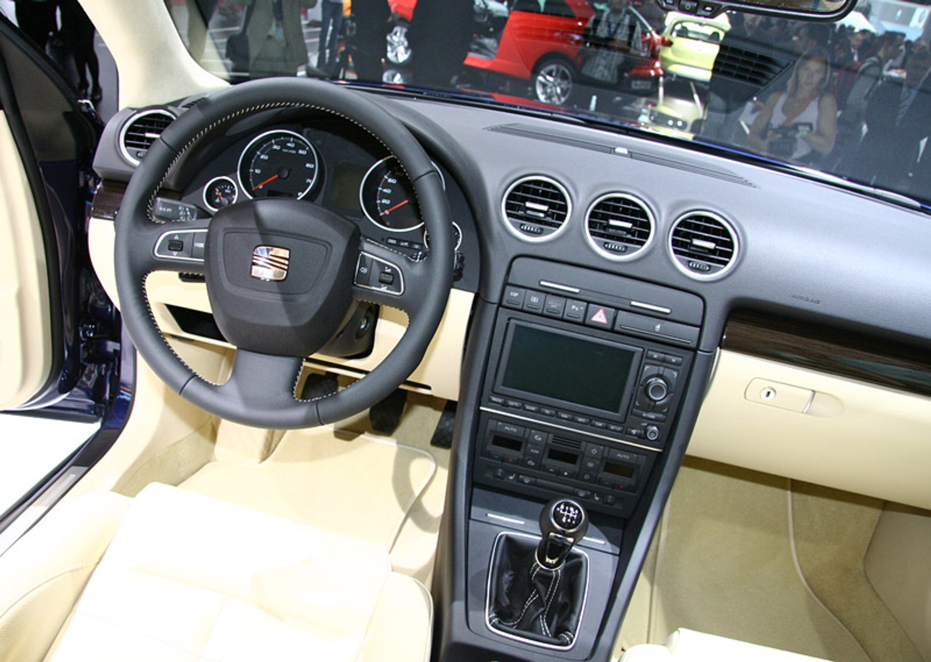 Paryż 2008: Seat Exeo – pierwsze wrażenia