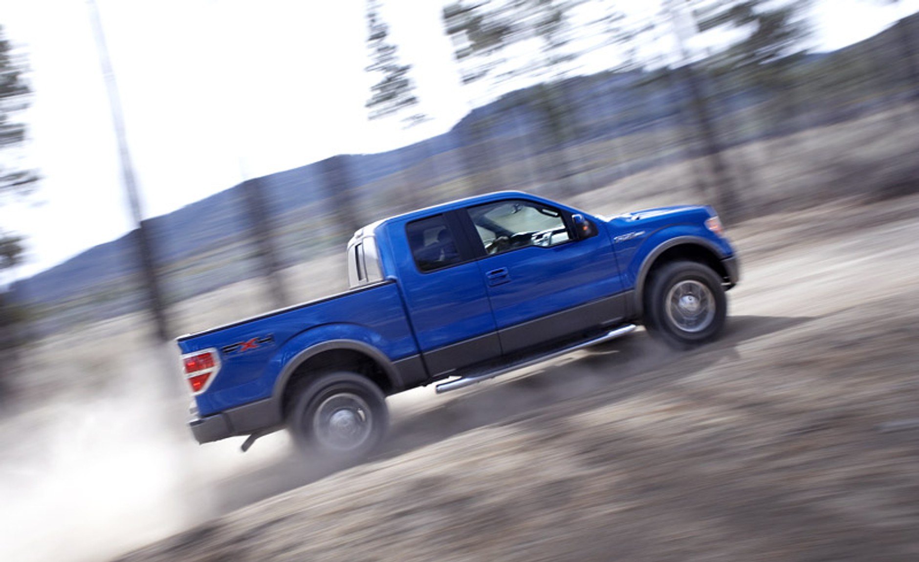 Ford F-150: legendarny pickup z nową twarzą (+ wideo)