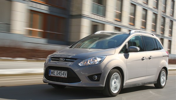 Ford Grand C-Max - Kompaktowy van dla dużej rodziny