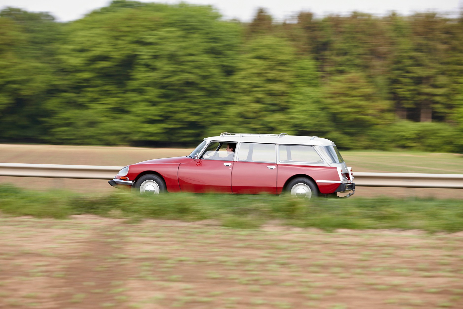Citroen DS Break - klasyk, który wyprzedził epokę
