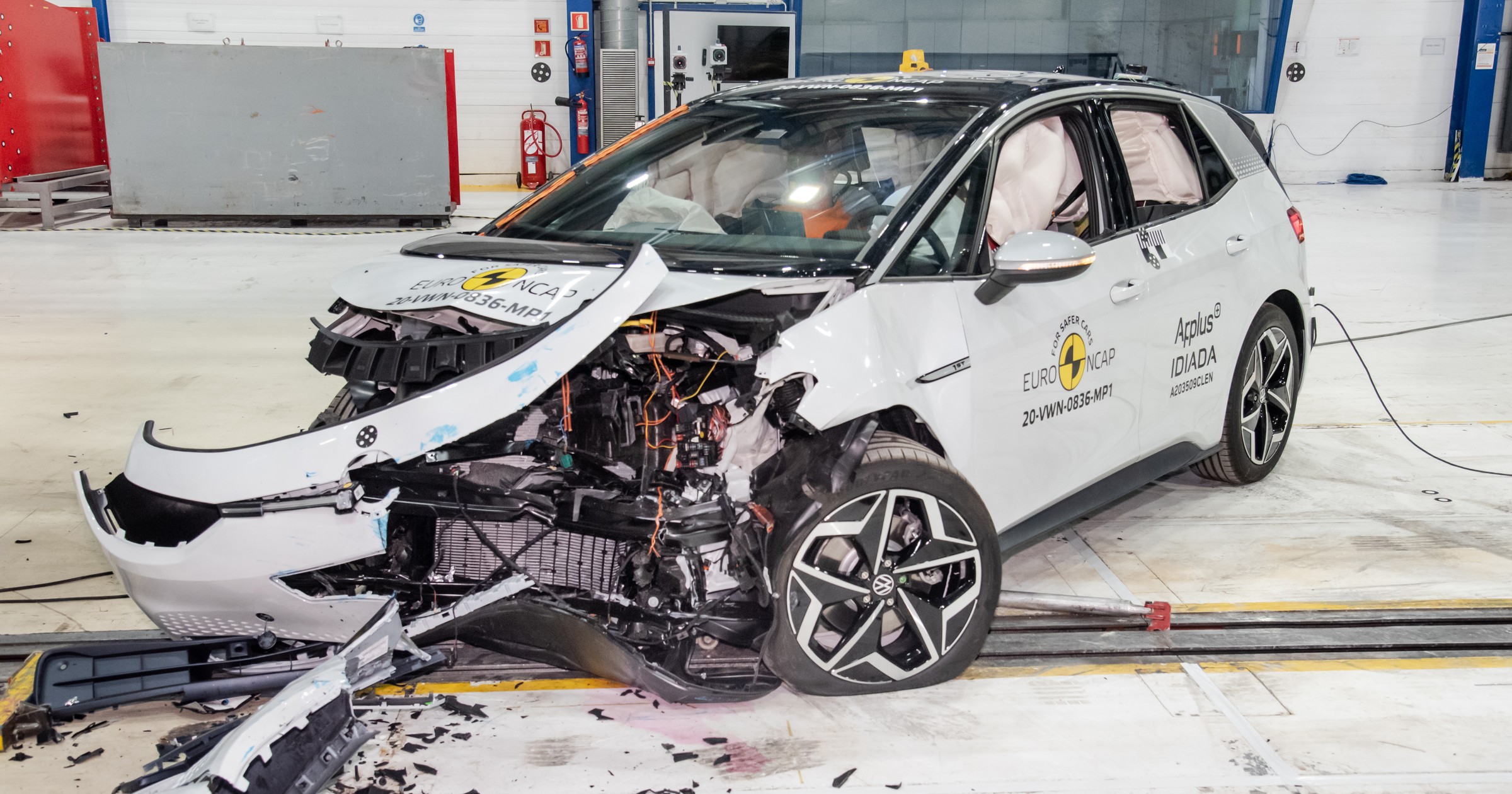 Volkswagen ID.3 rozbity przez Euro NCAP
