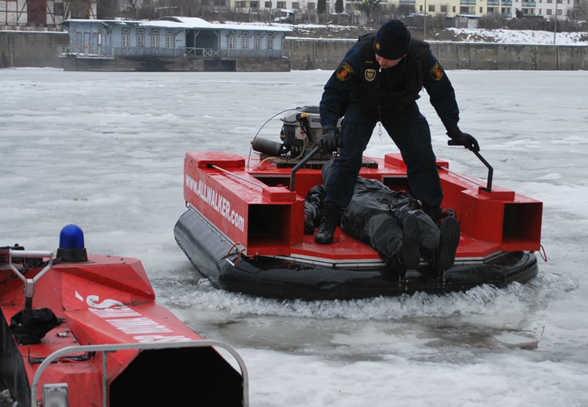 Poduszkowiec Allwalker - Wszędołaz z Polski