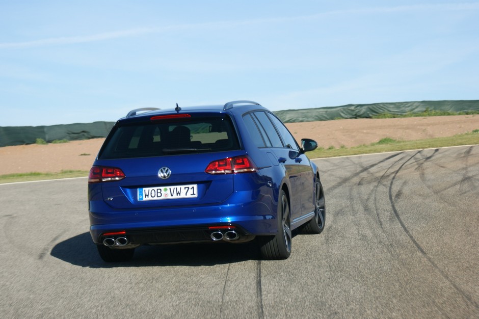 Volkswagen Golf R Variant