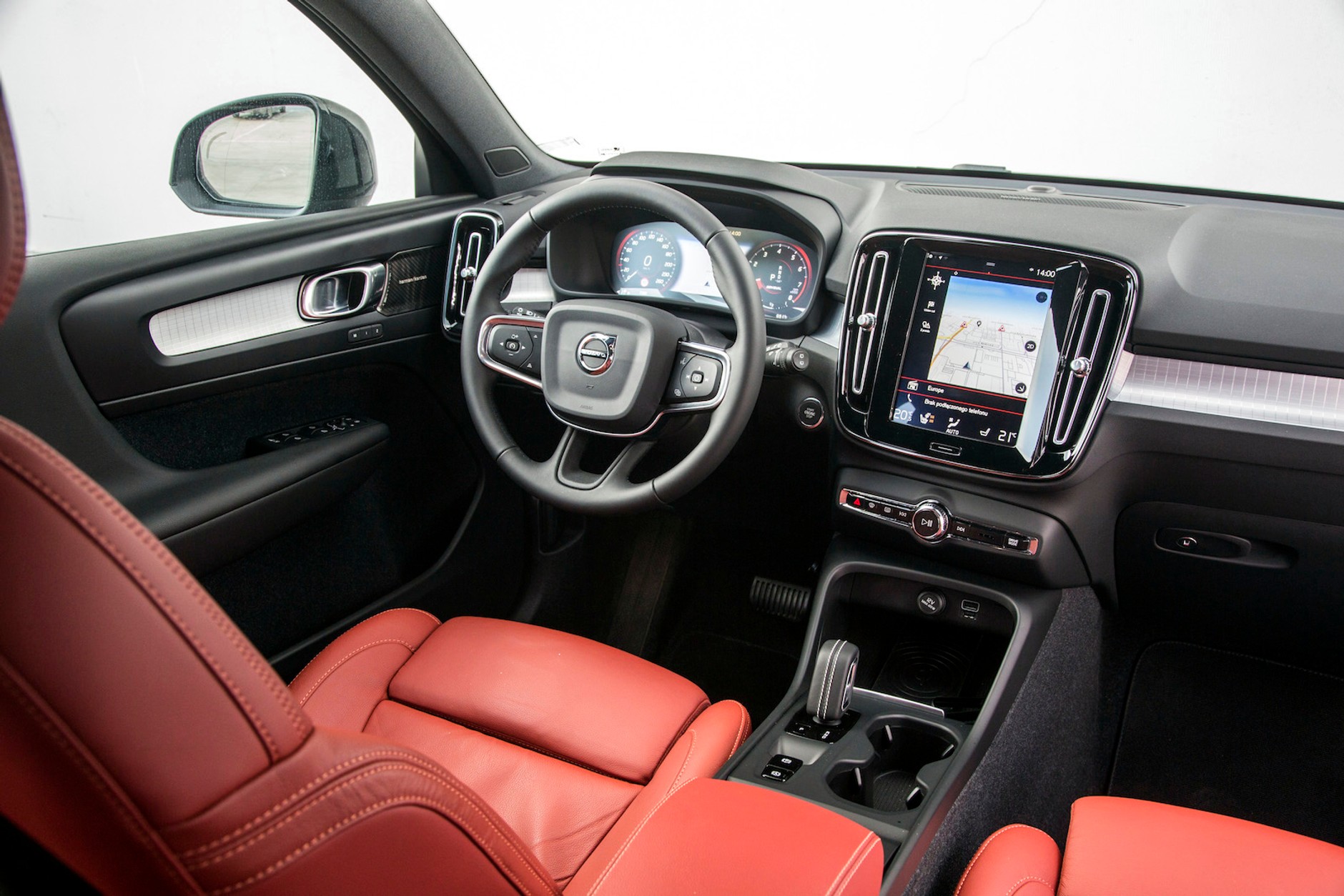 Volvo XC40 T5 AWD Momentum