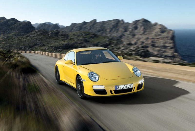 Porsche 911 GTS 4