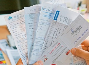 Nowe podwyżki. Zdrożeją polisy OC i mandaty drogowe