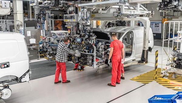 Volkswagen odsłania kulisy produkcji nowych aut w Polsce. Kiedyś powstawały tam Tarpany
