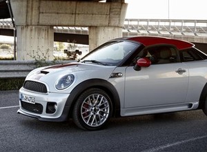 Frankfurt 2011: zobacz jak wyglądała prezentacja Mini Coupe