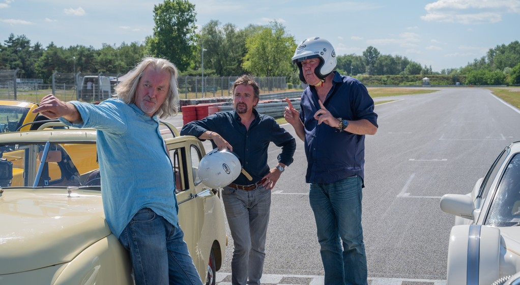 James May, Richard Hammond i Jeremy Clarkson (od lewej) na planie "The Grand Tour: Eurocrash" kręconego m.in. w Polsce