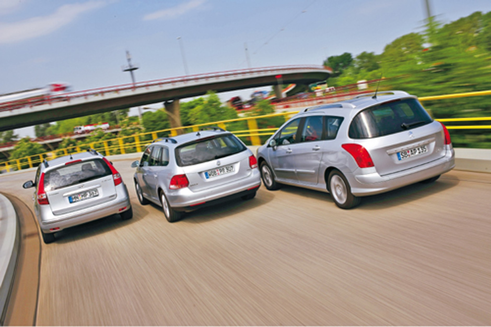 Hyundai i30 CW kontra VW Golf Variant i Peugeot 308 SW - Golf poważnie zagrożony