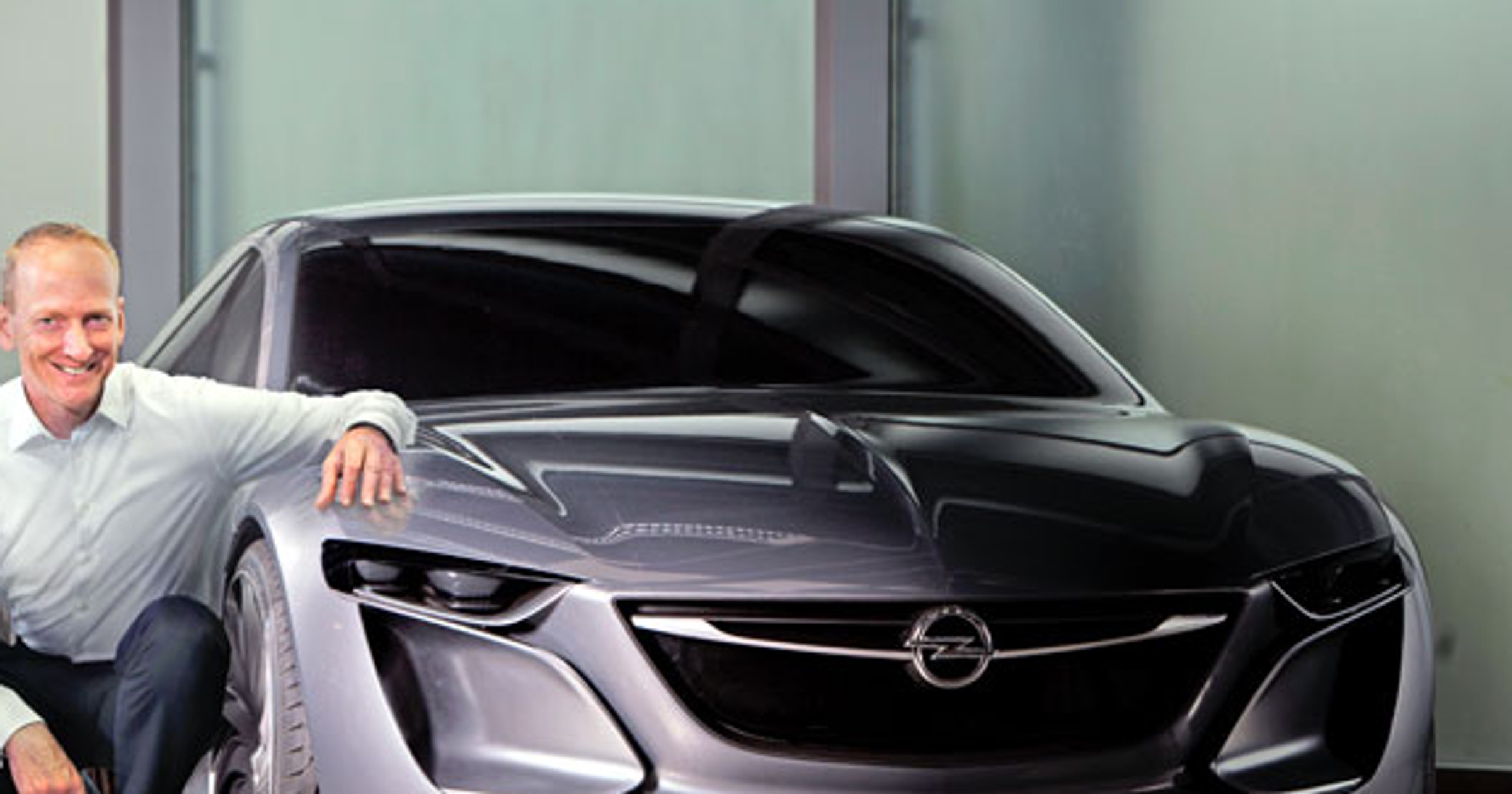 Opel Monza – coupé do Frankfurtu