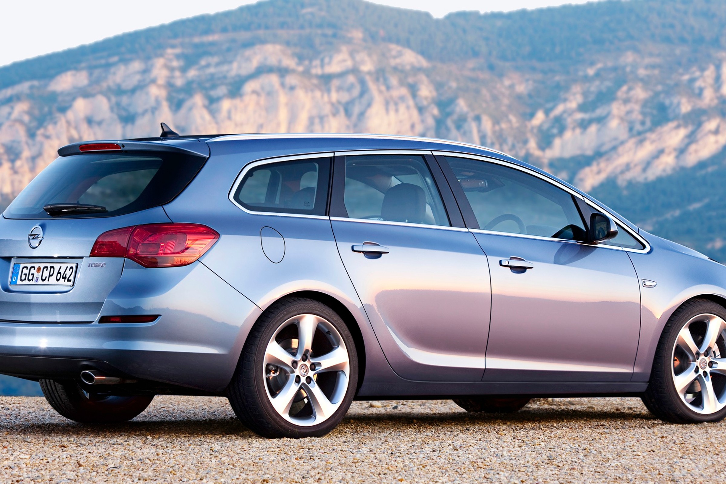 Mechanik mówi, że to najlepszy diesel w historii. Polacy wciąż cenią ten model