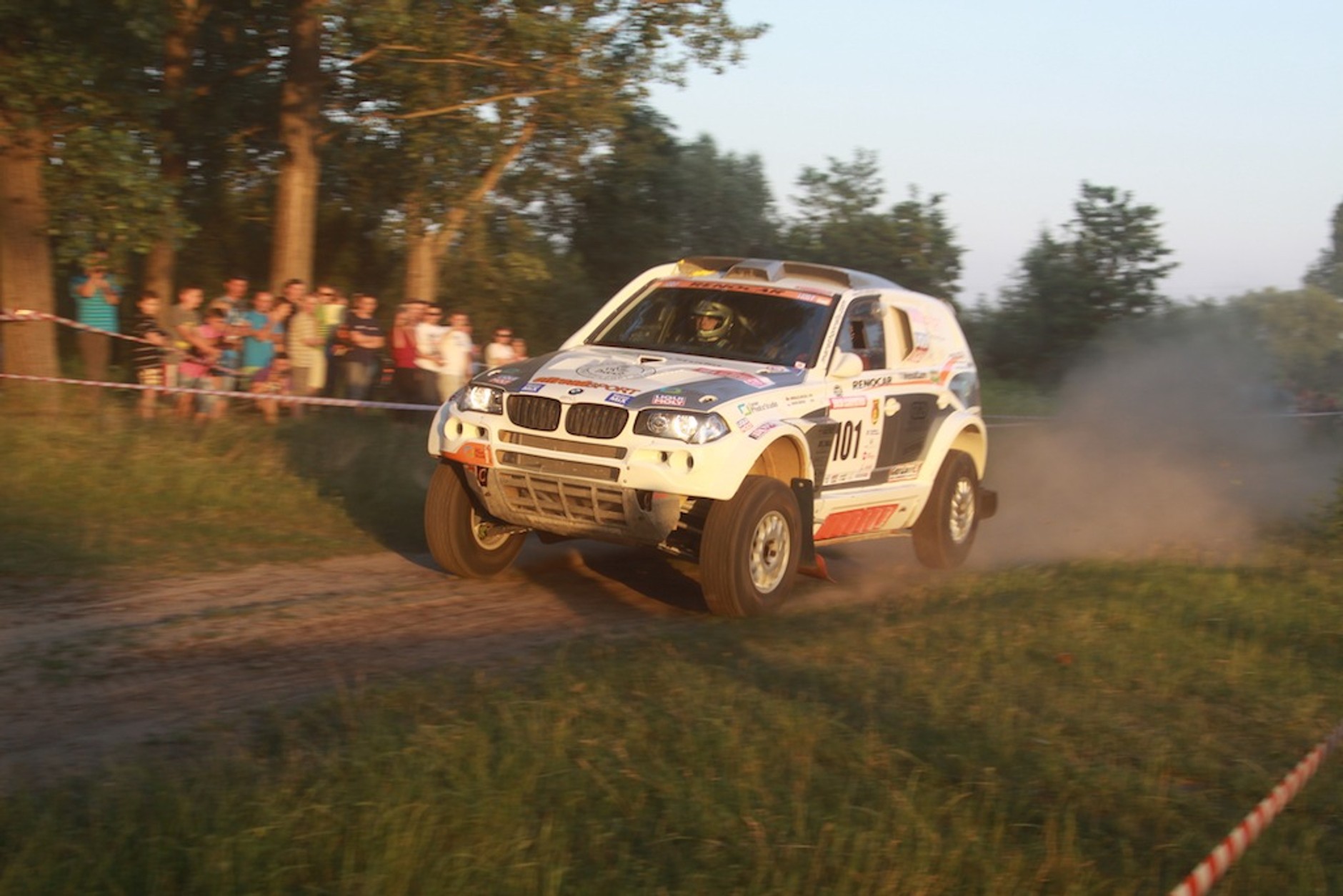 Baja Carpathia: terenówki w Stalowej Woli