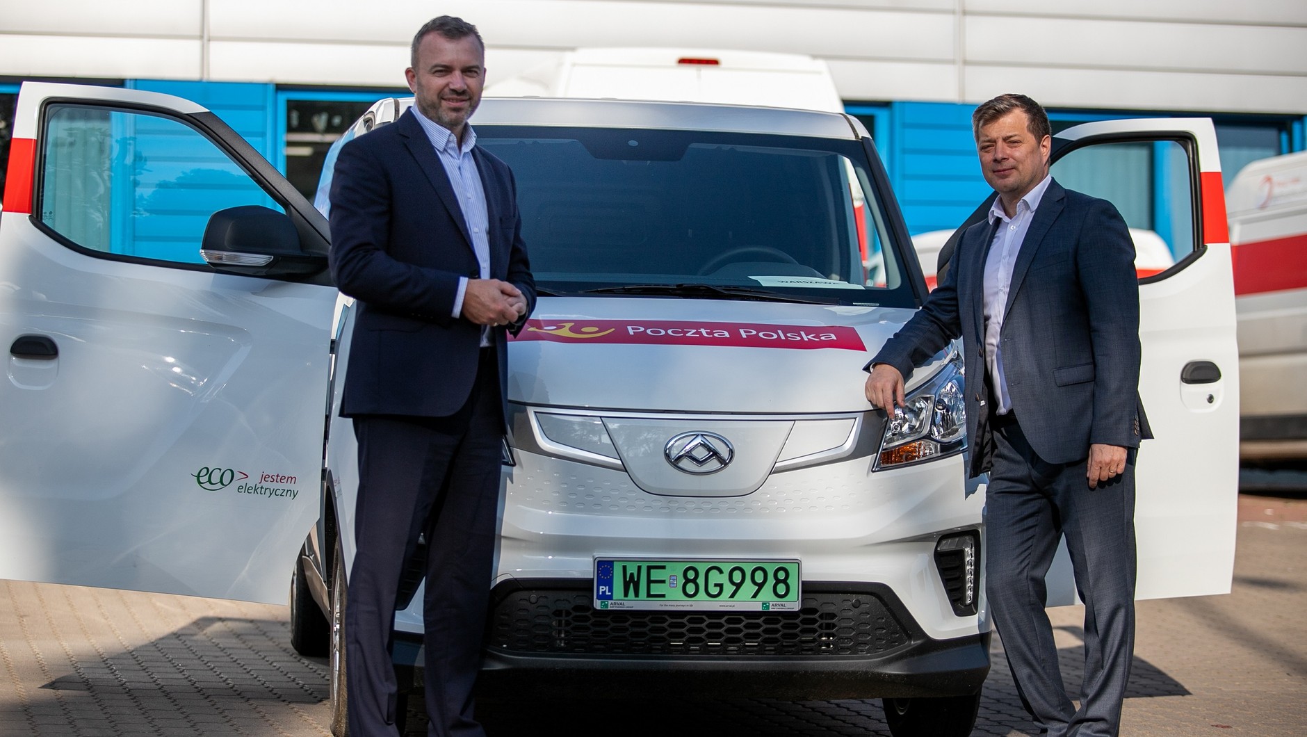 Przekazanie nowych dostawczych elektryków Poczcie Polskiej