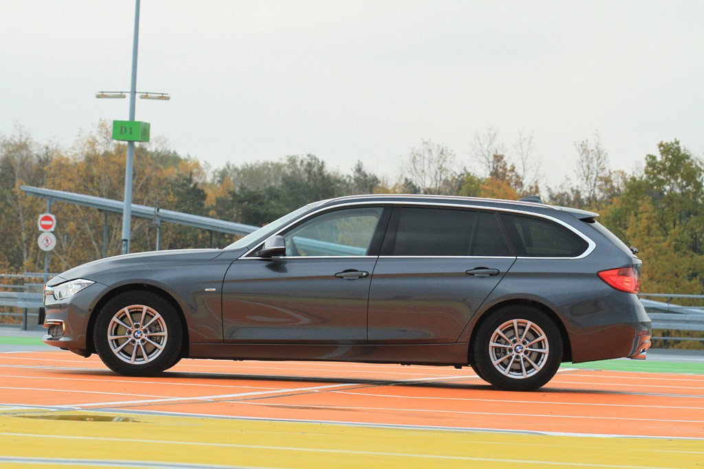 Test BMW 320d Touring: marzenie każdego tatusia
