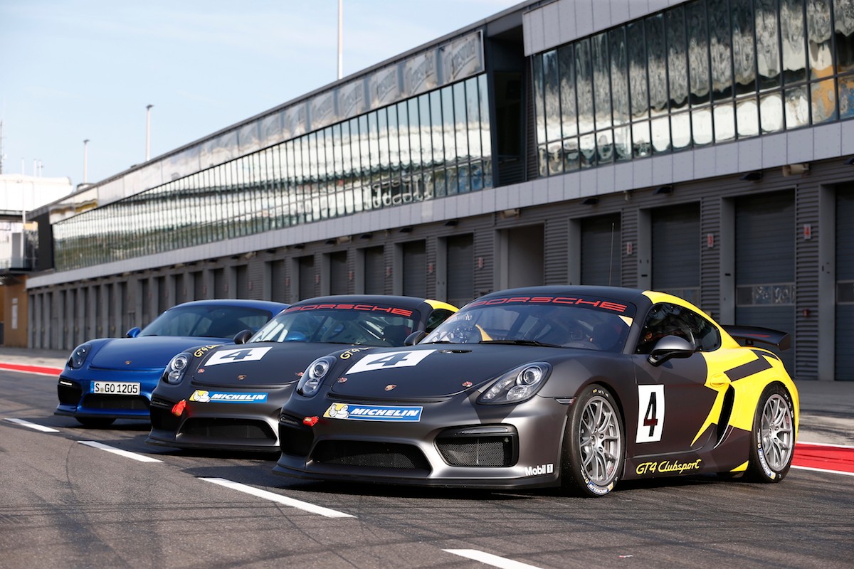 Porsche Cayman GT4 w trzech wariantach