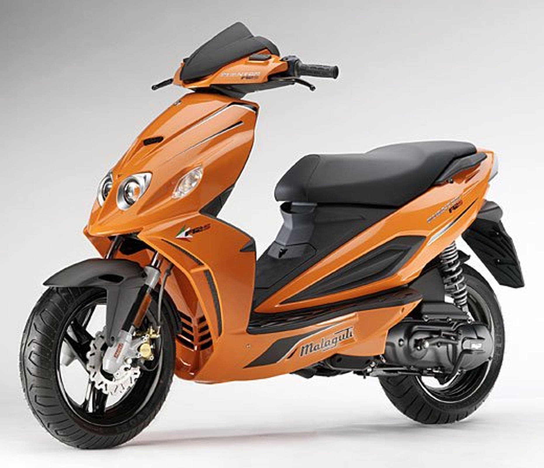 Malaguti Phantom F12 S: facelifting pięćdziesiątki