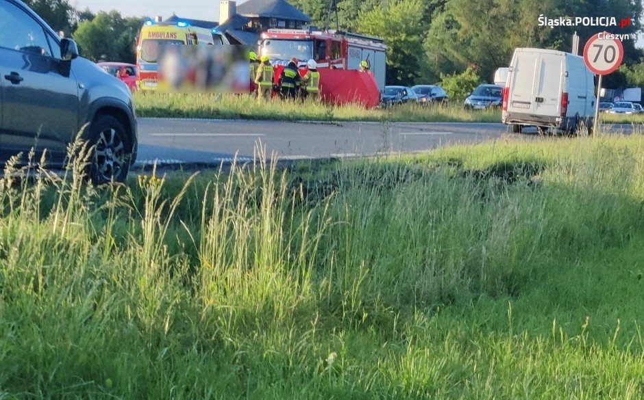 Obraz pochodzący z serwisu https://cieszyn.policja.gov.pl/ka6/informacje/wiadomosci/387564,Smiertelny-wypadek-z-udzialem-motocyklisty.html