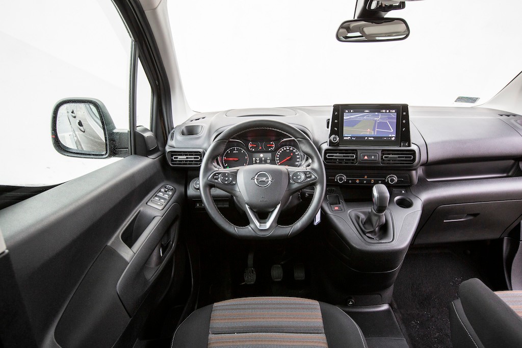 Opel Combo Life w stylu vana