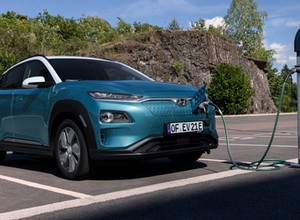 Przy A4 i S8 powstaną nowe stacje szybkiego ładowania