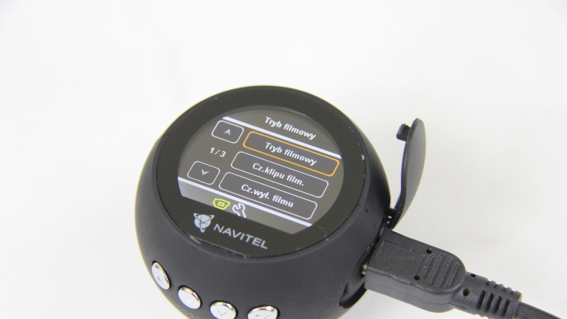 Navitel R1050