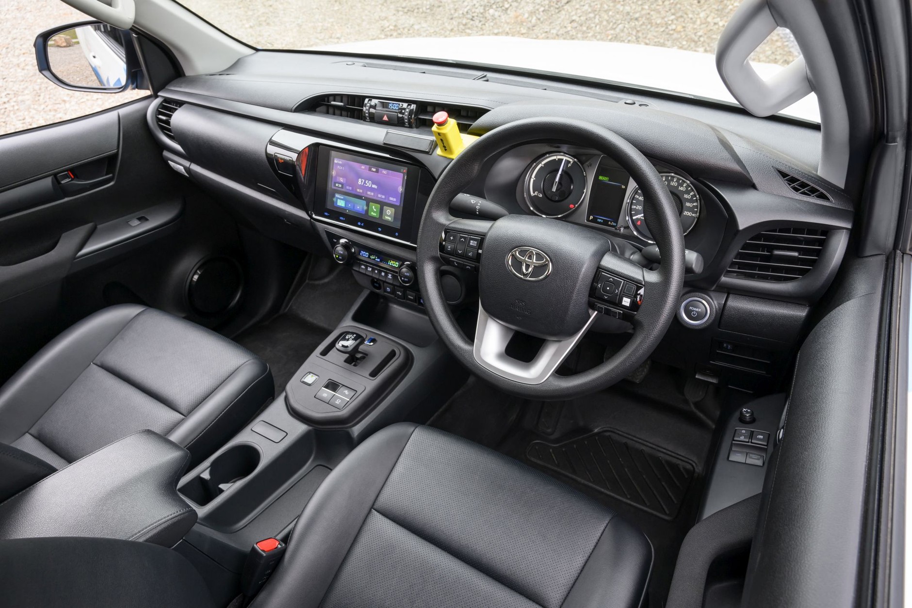 Prototyp Toyoty Hilux H2 (FCEV)