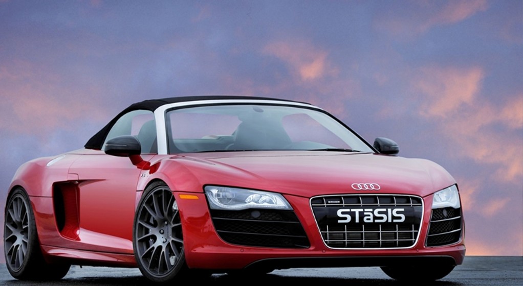 710-konne Audi R8