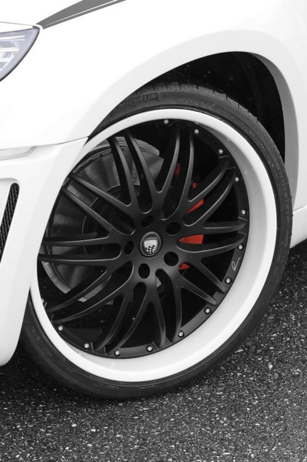 BMW CLR X 650 GT - Kolejny sportowy SUV