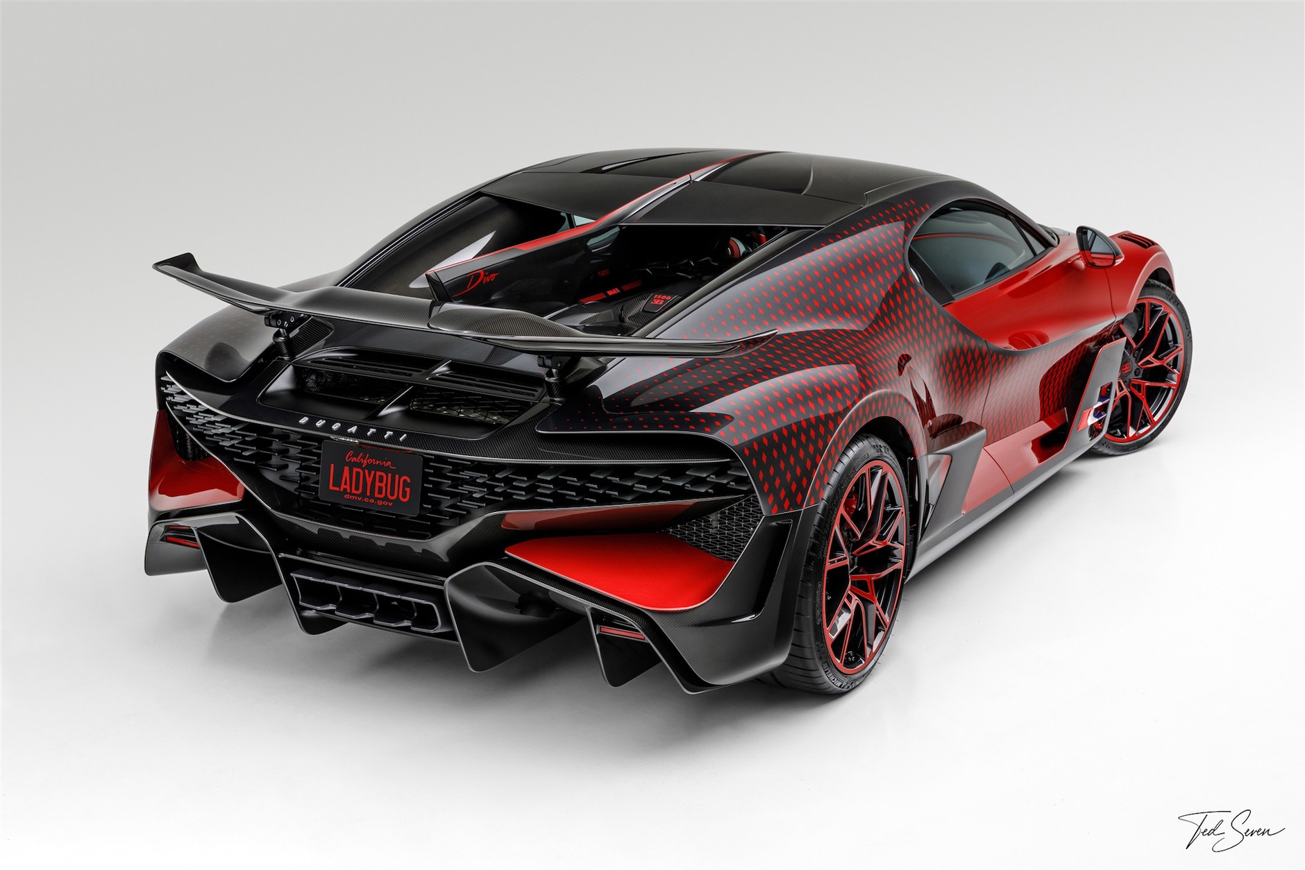 Bugatti Divo „Lady Bug”