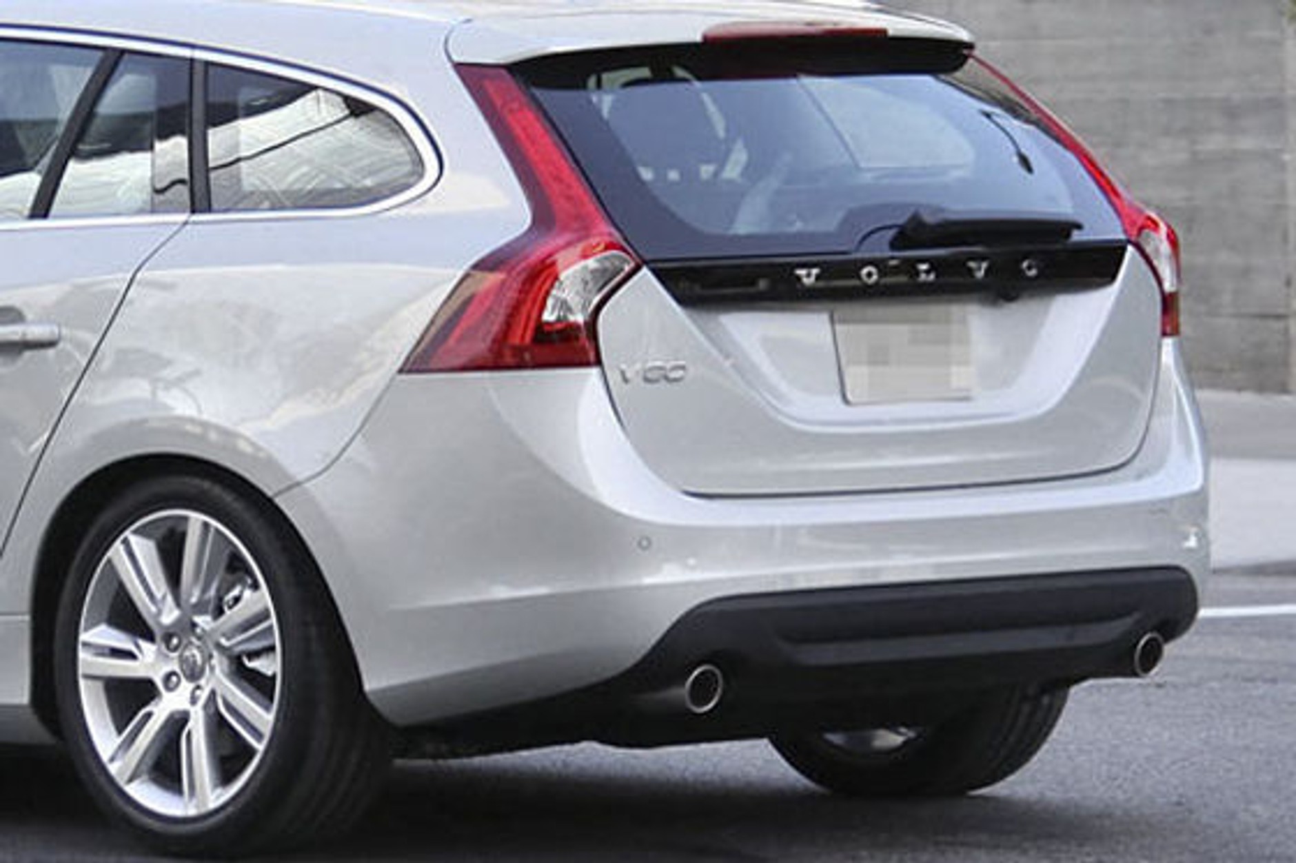 Volvo V60 - Tajny kombiak klasy średniej