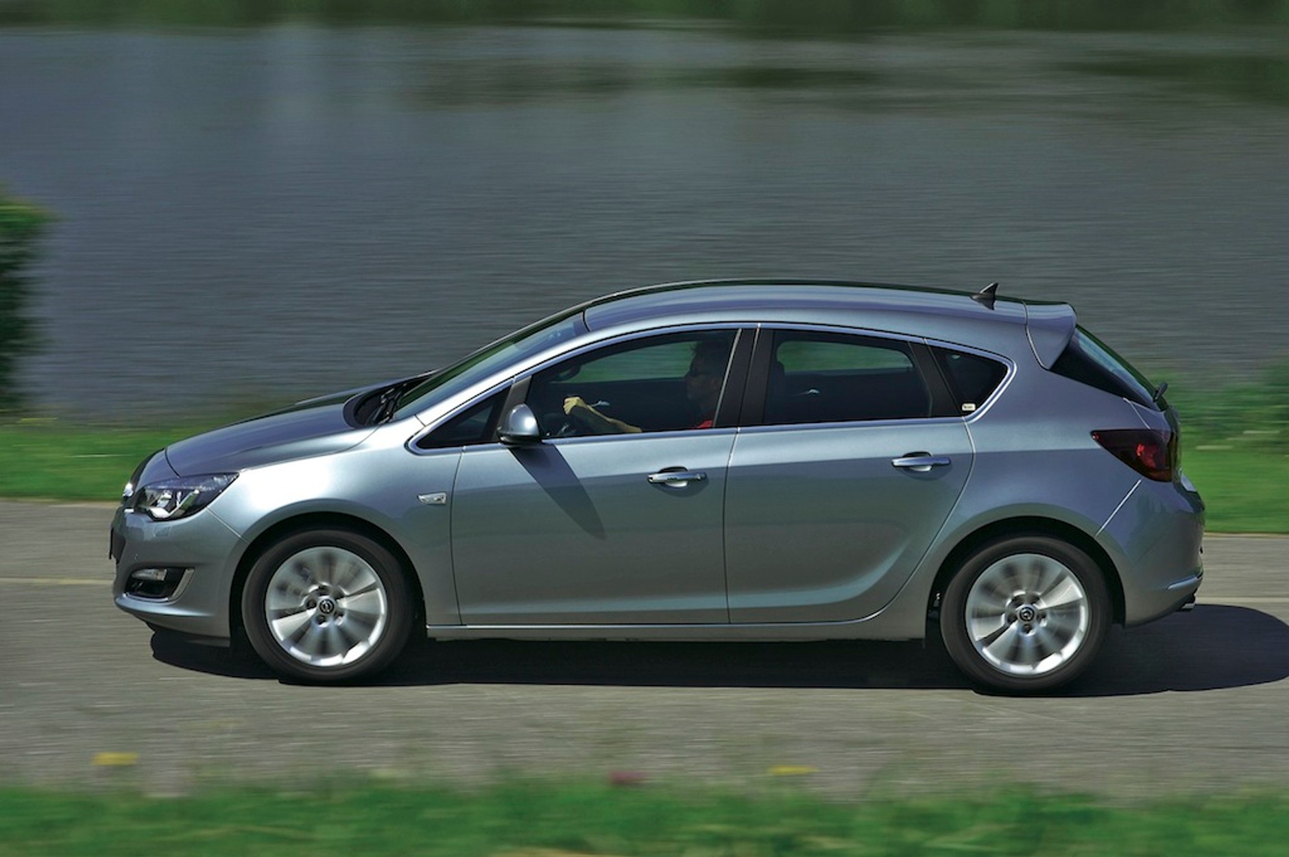 BMW 118i, Ford Focus, Opel Astra - porównanie