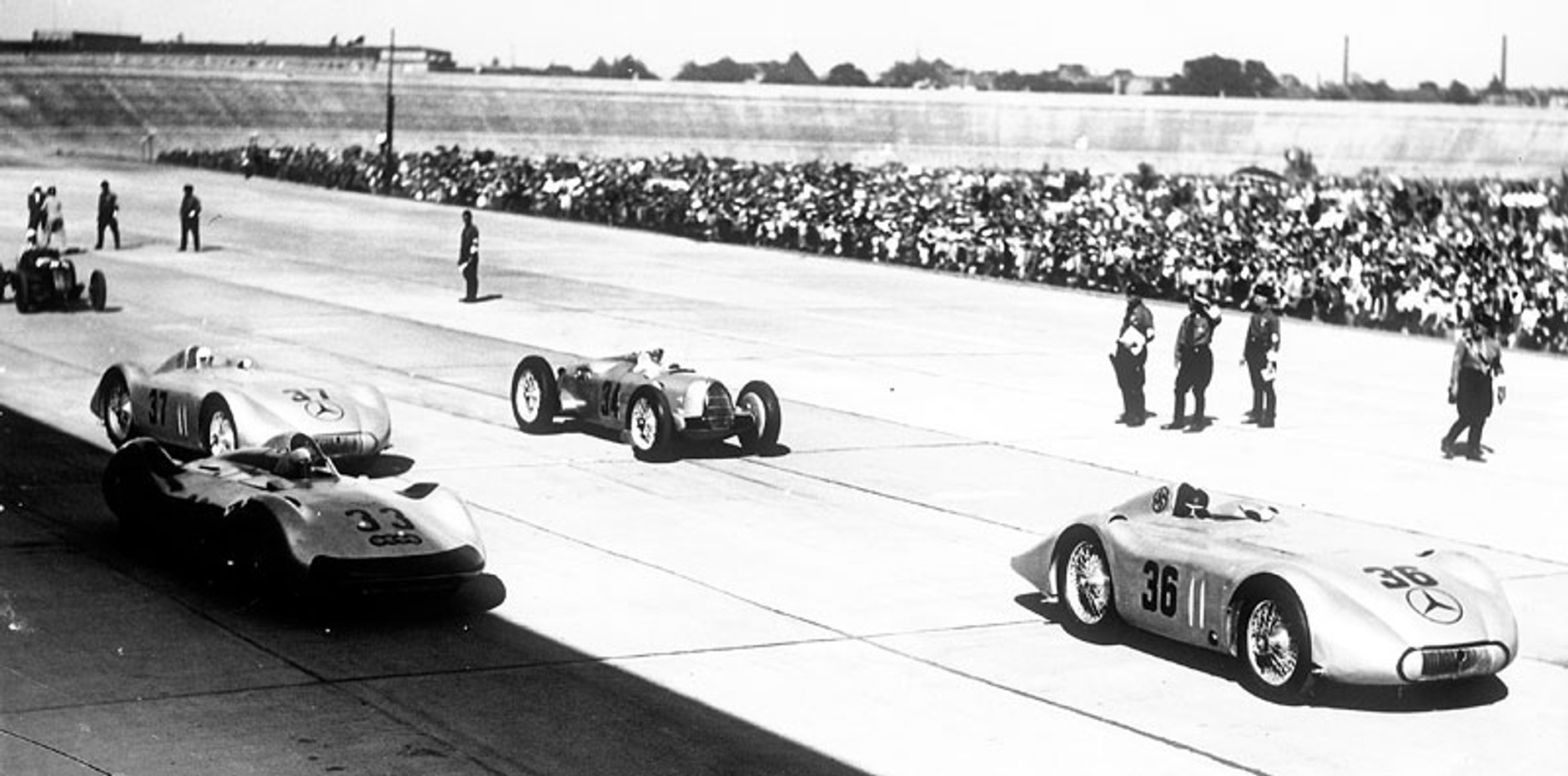 Mercedes-Benz: srebrne strzały w okresie przedwojennym