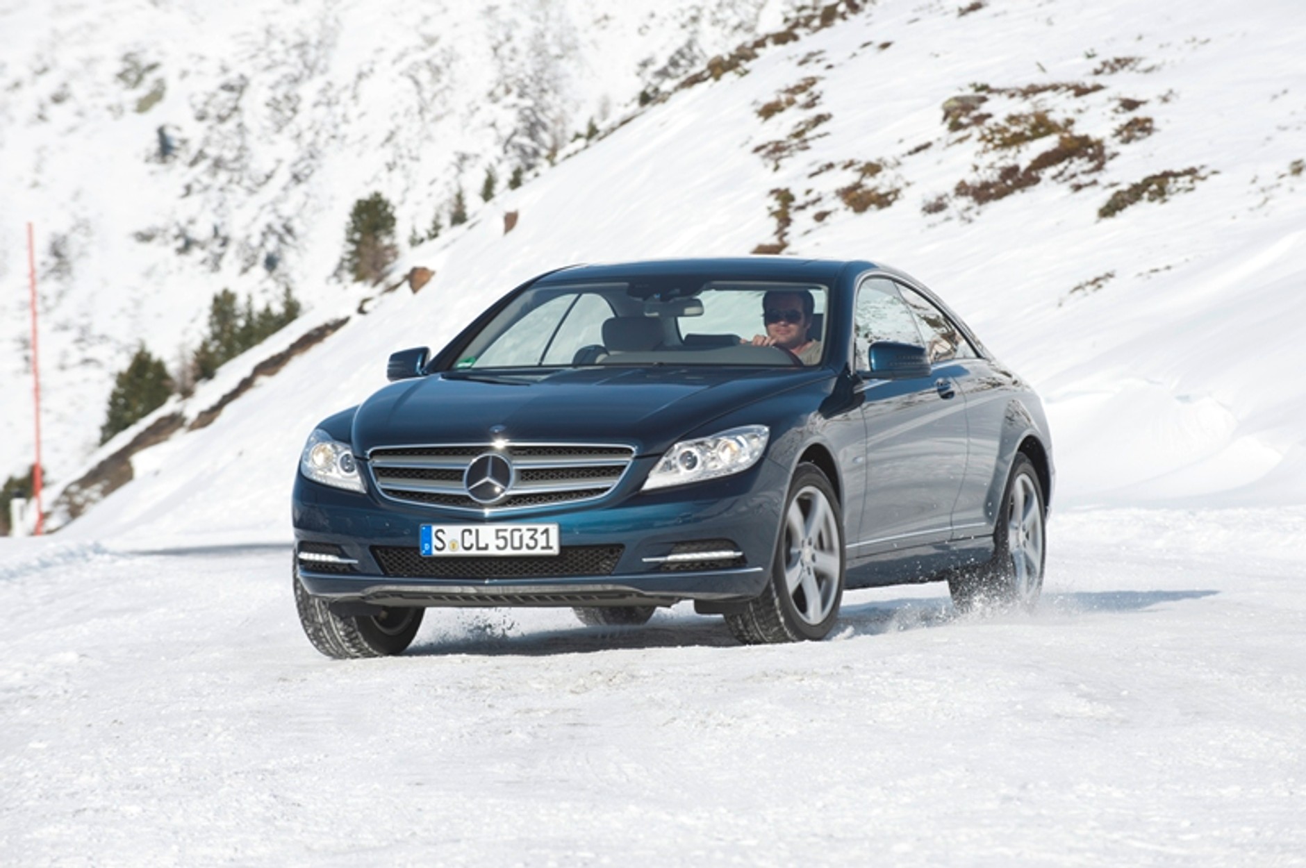 Mercedesy 4x4, duuużo zdjęć, zimą, w ładnej scenerii, ach