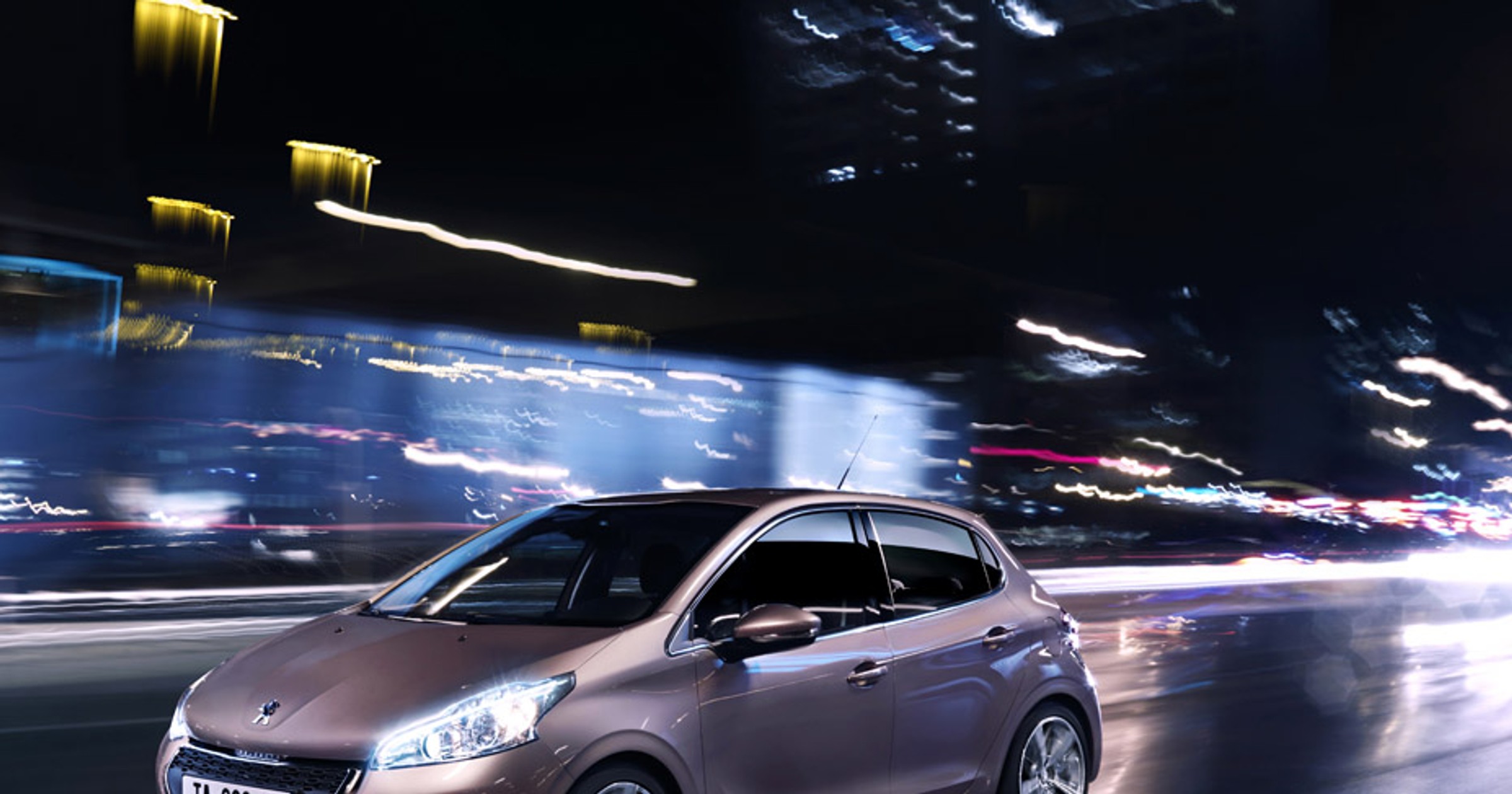 Peugeot 208: mniejszy na zewnątrz, większy w środku