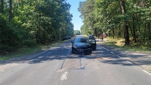 Policjanci pracowali przy dwóch wypadkach. Powód był taki sam