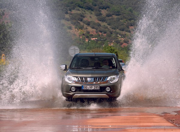 Mitsubishi L200 - Godzenie sprzeczności