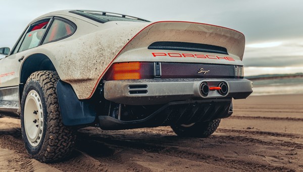 Porsche 911 ACS by Singer