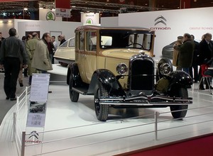 Citroen na paryskich targach pojazdów zabytkowych Retromobile 2014