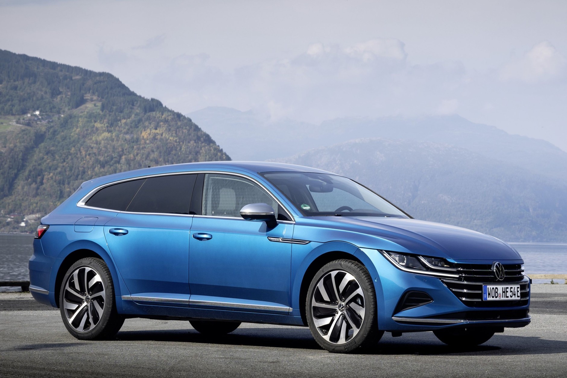 VW Arteon Shooting Brake