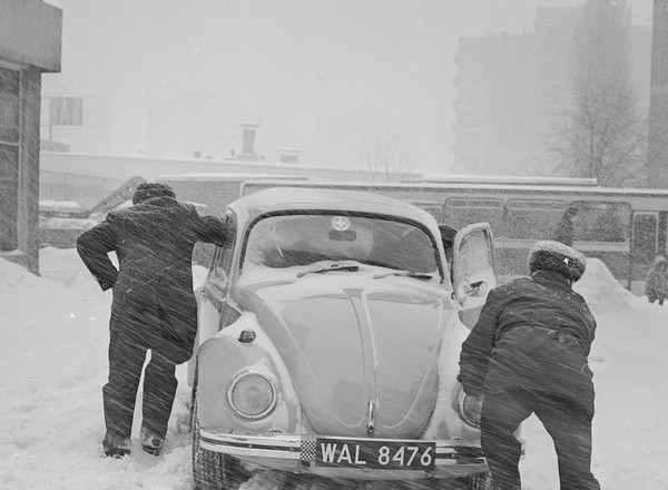 Panie, pożycz pan prądu, czyli kolejna rocznica zimy stulecia