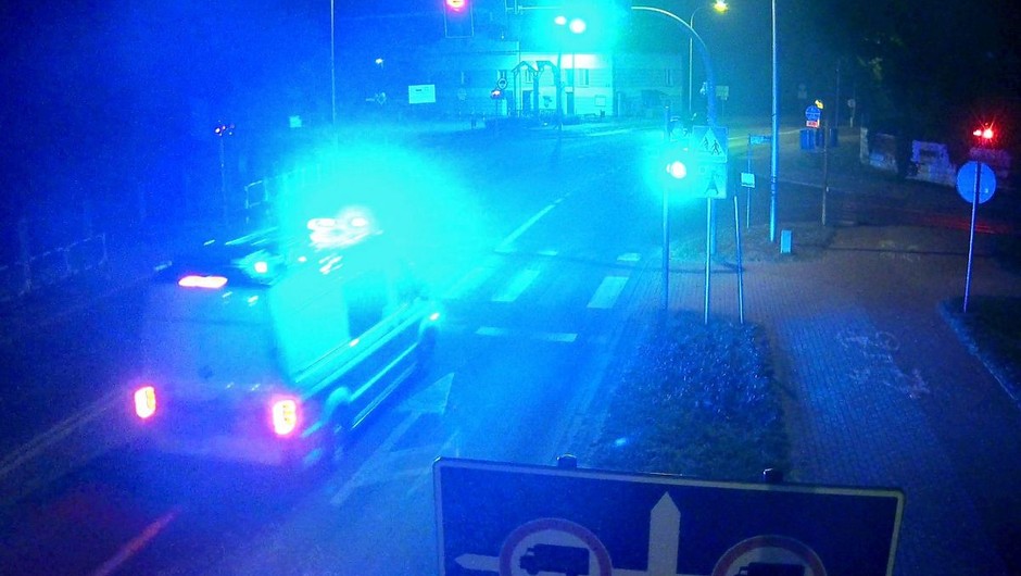 Obraz pochodzący z serwisu https://podkarpacka.policja.gov.pl/rze/aktualnosci/127901,Uciekal-przed-policyjnym-patrolem-Stracil-prawo-jazdy-i-otrzymal-35-punktow-karn.html