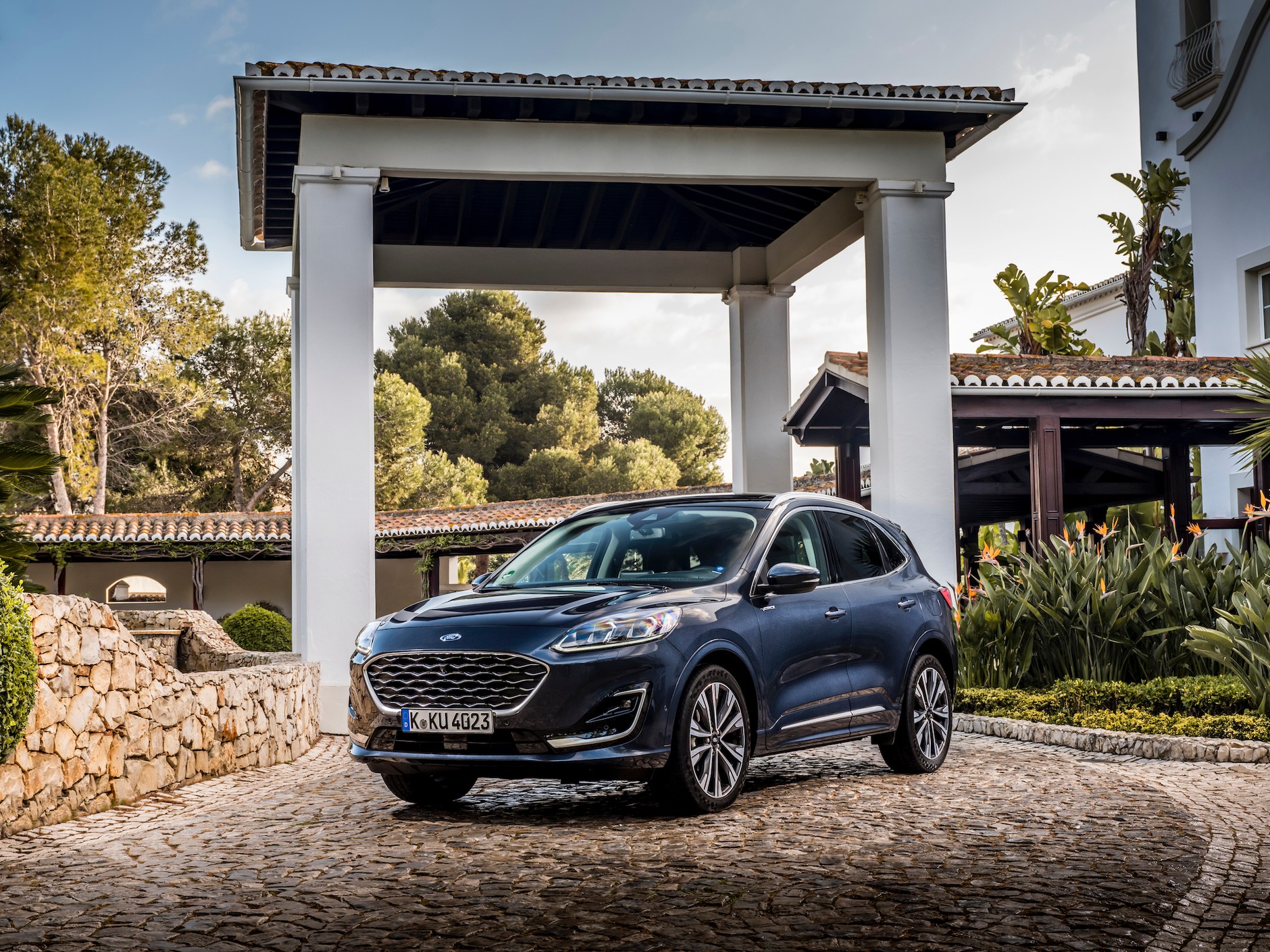 Kuga Vignale EcoBlue Hybrid 001