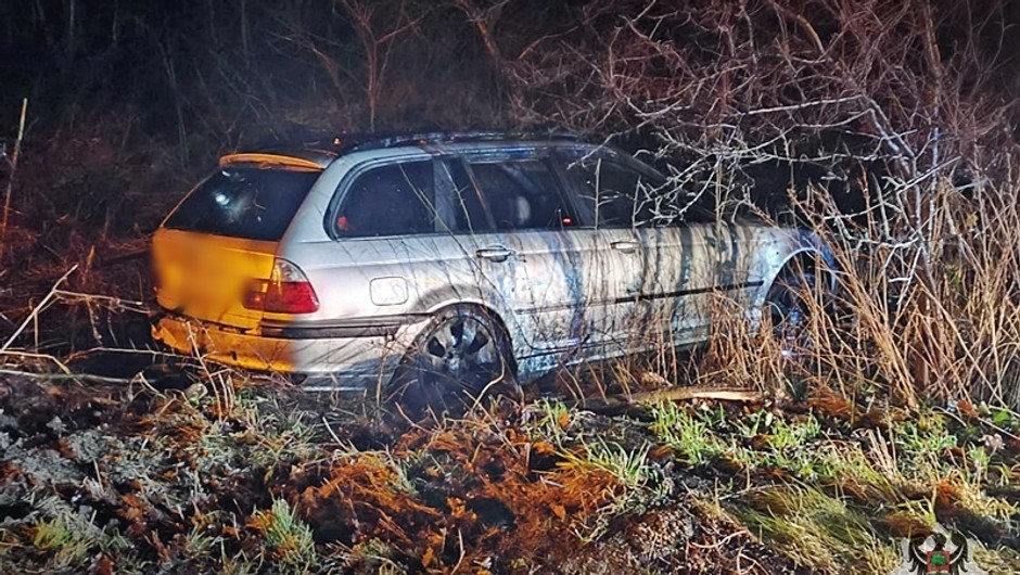 Kolizja z udziałem nietrzeźwych 28-latków w Szczawnie-Zdroju
