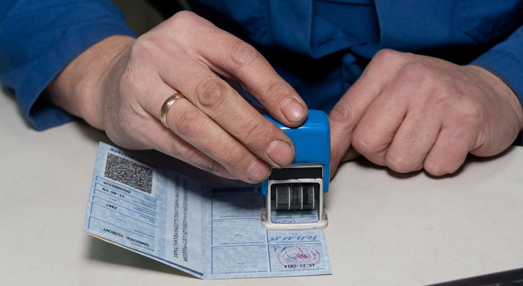 Kiedy auto trafi na dodatkowe badanie  techniczne?