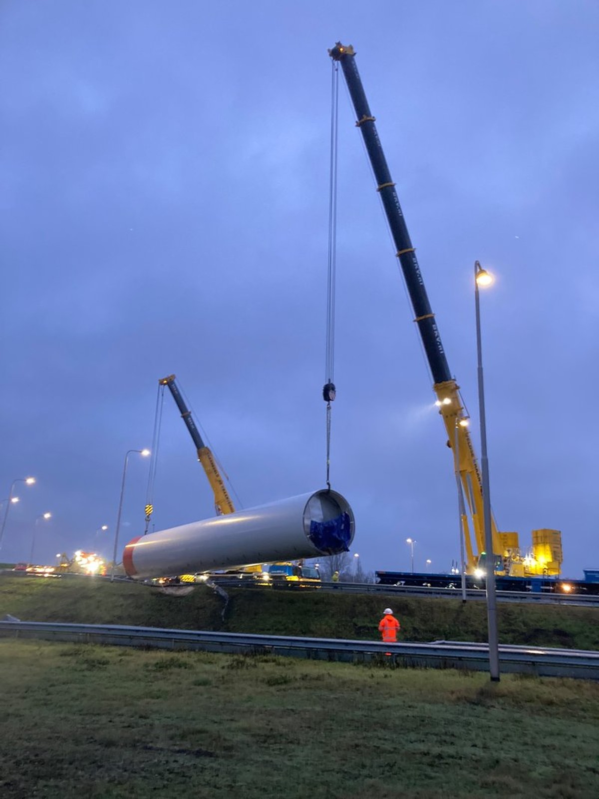 Wypadek wieży turbiny wiatrowej w Holandii