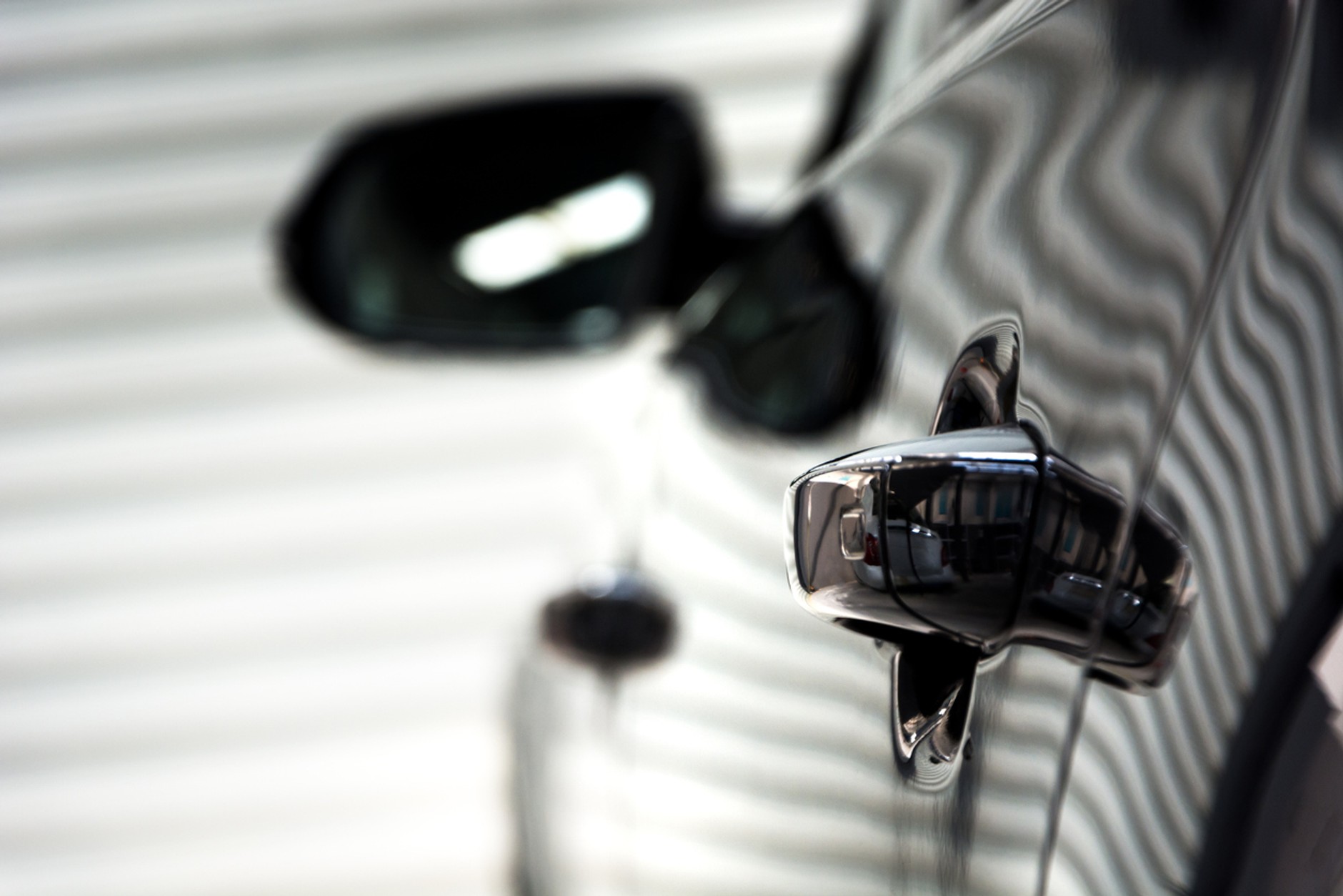 Jak zarządzać ceną samochodu, żeby sprzedać szybciej i lepiej? Sprawdzamy z OTOMOTO Insights