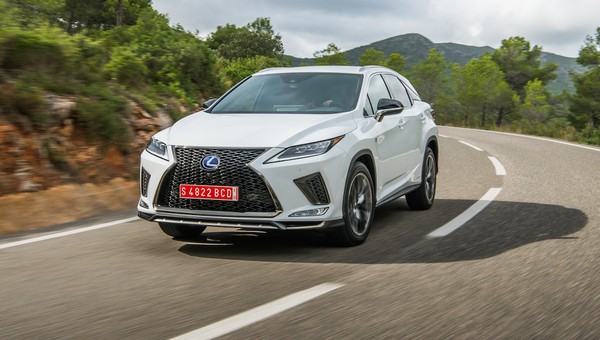 Lexus RX - zmiany na 2020 rok