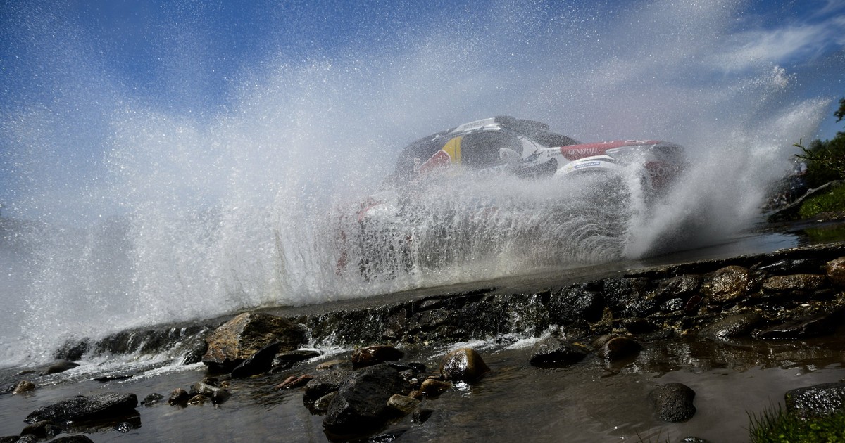 Dakar 2013: rwące rzeki przerwały etap