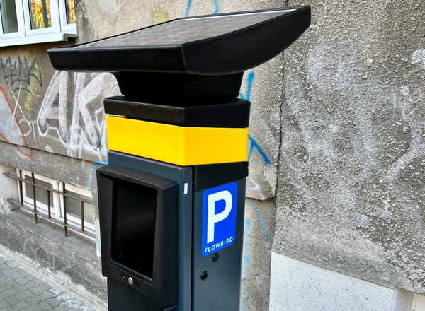 Oszukali setki kierowców na opłatę za parkowanie. Włamali się do systemu SPP
